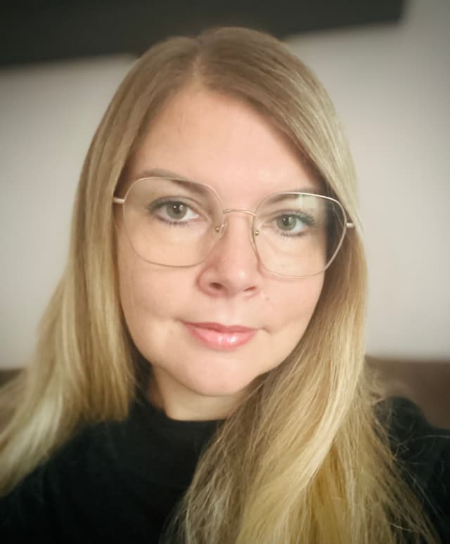 Angela Bengel